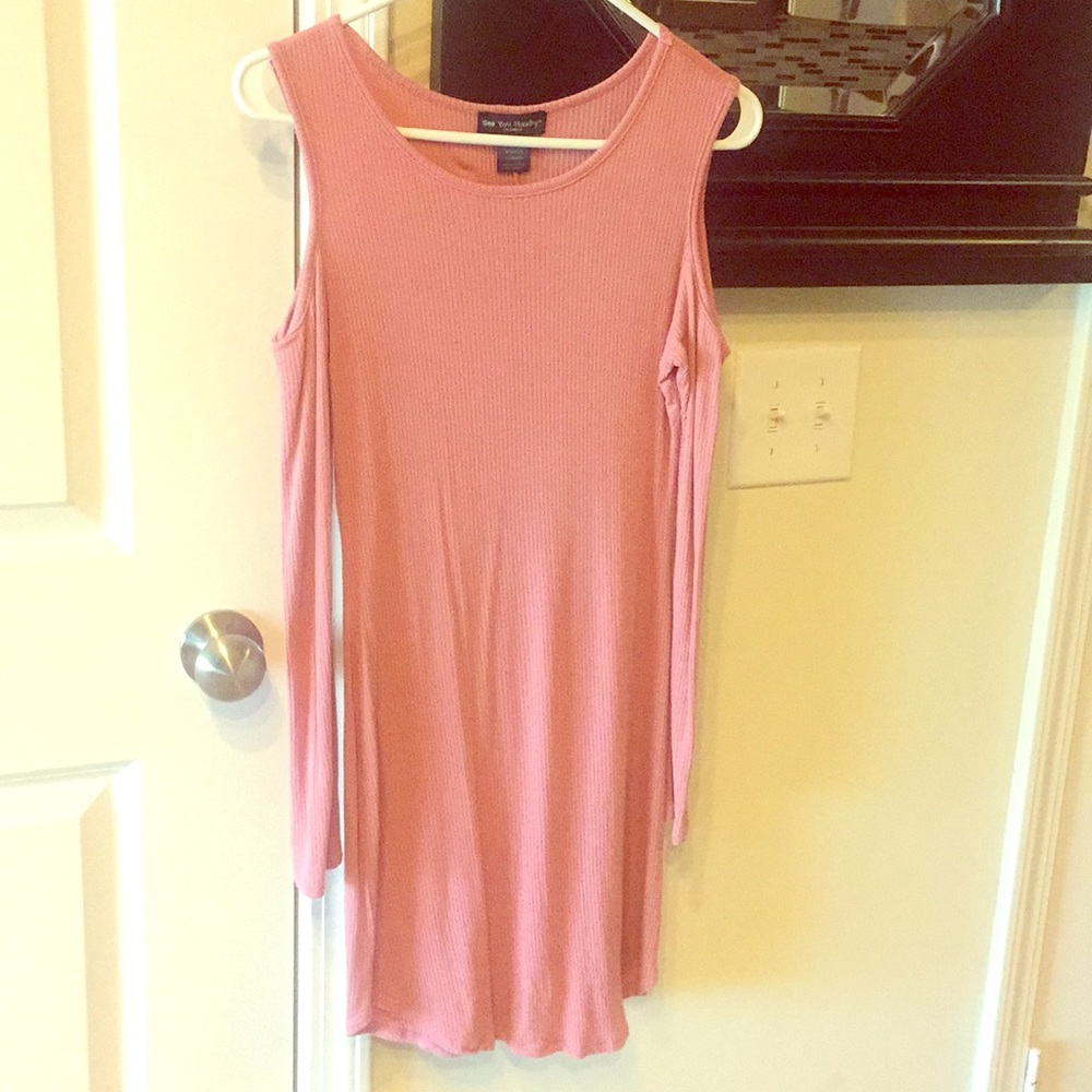 Open shoulder midi dress